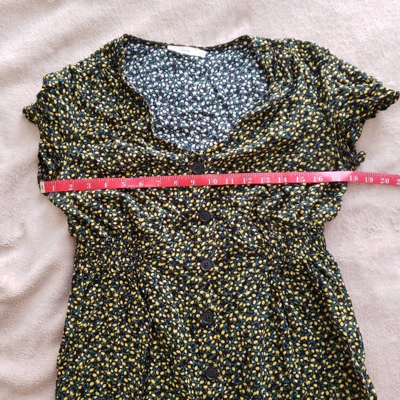 Lemon Print Button Up Mini Dress with Pock… - Picture 6 of 8